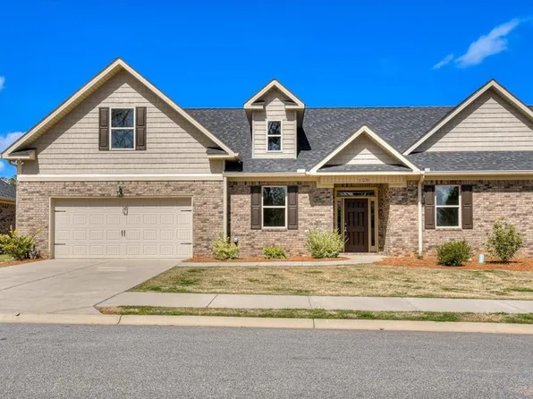 118 Whirlaway Ct, Greenwood, SC 29649