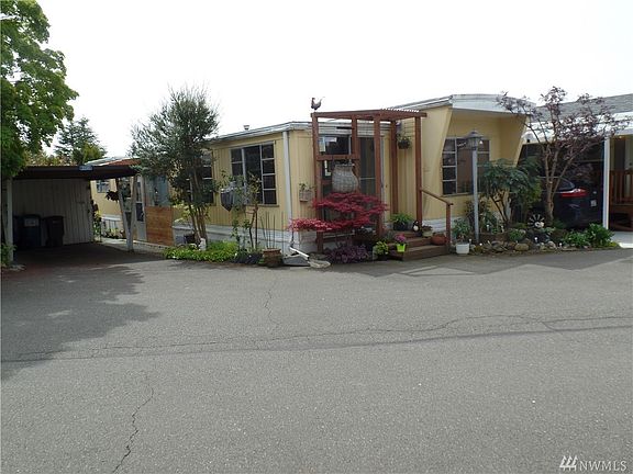 2nd image of 3235 S 180th Pl #054