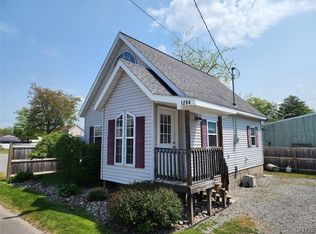 1204 Park Ave, Sylvan Beach, NY 13157