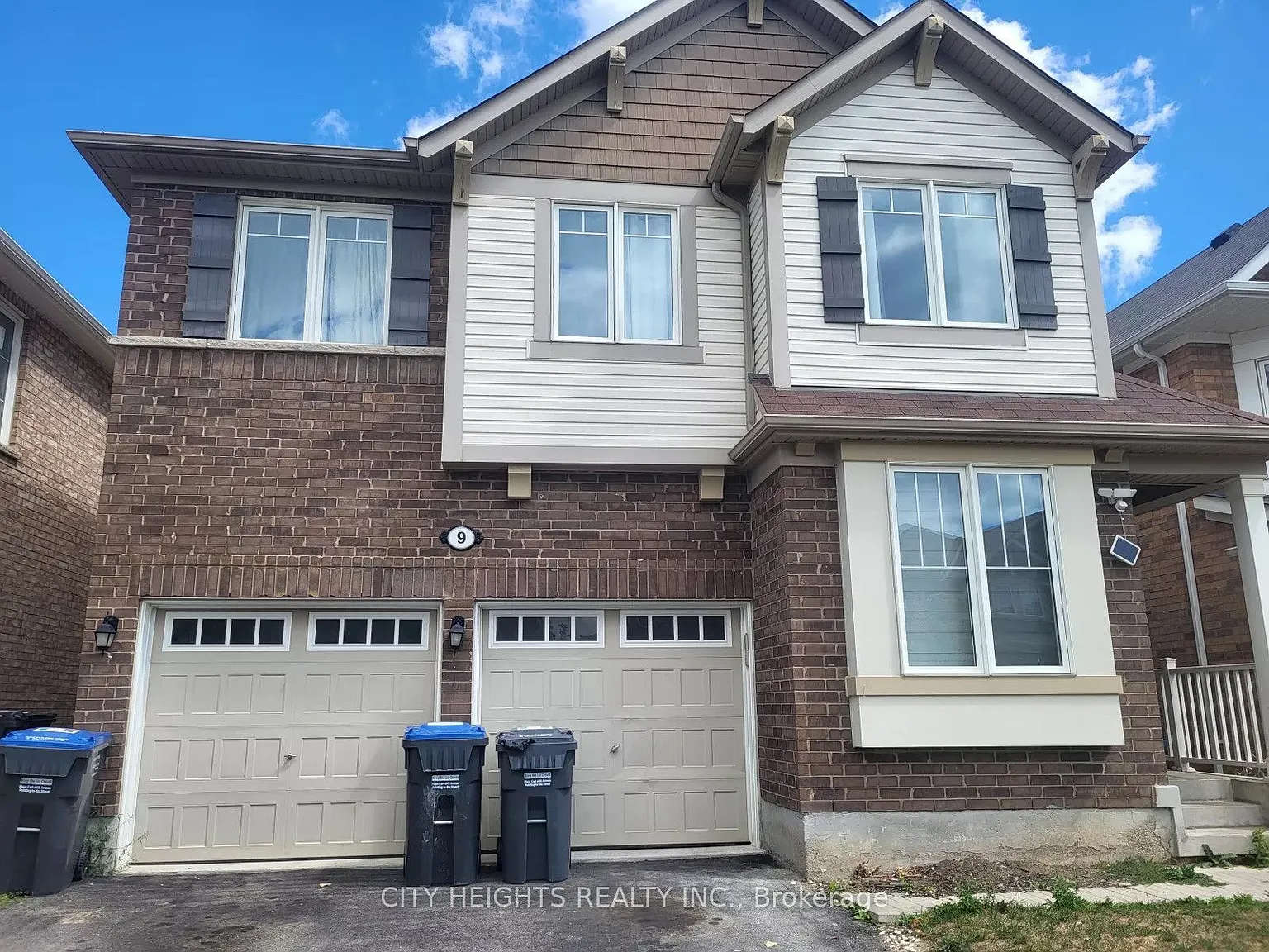 3 bed, $2,450 — Photo 1
