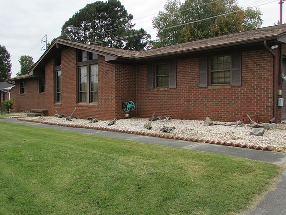 5th image of 4617 Zirkle Dr