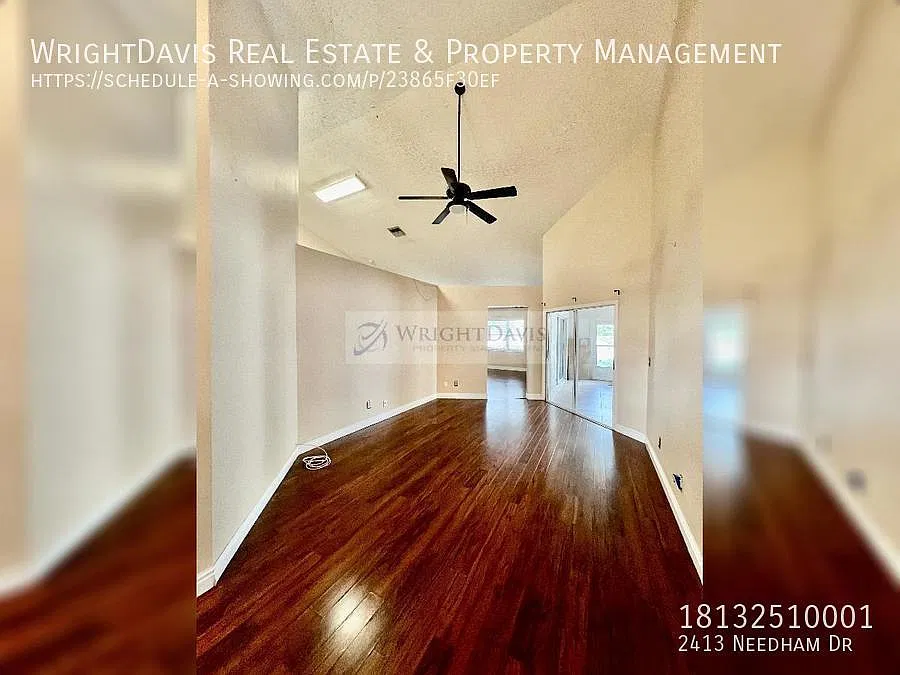 Valrico 4/2 with 2 Car Garage! — Photo 3