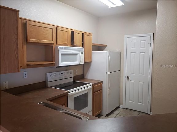 5th image of 3737 Castle Pines Ln APT 4424