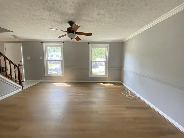 8513 Woodfall Rd — Photo 3