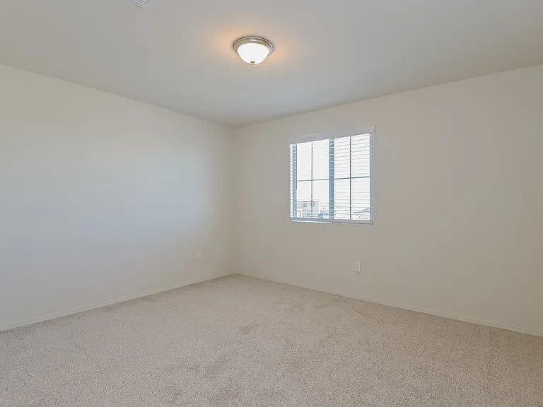 10854 W Claxton Dr — Photo 16