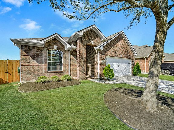 4th image of 31607 Summit Springs Ln
