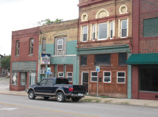 1111-1113 Frederick Ave, Saint Joseph, MO 64501
