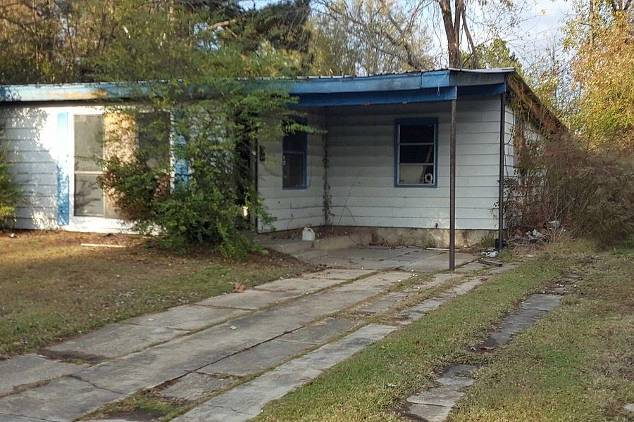 1st image of 3005 N Iris St