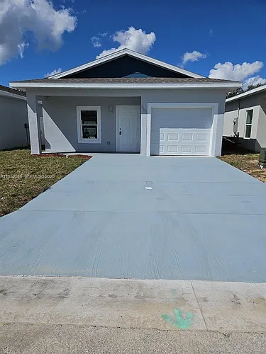 1483 Las Villas Blvd #1483 Photo 1
