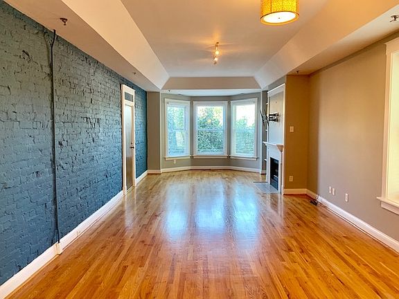 5th image of 709 N Park Ave APT 301