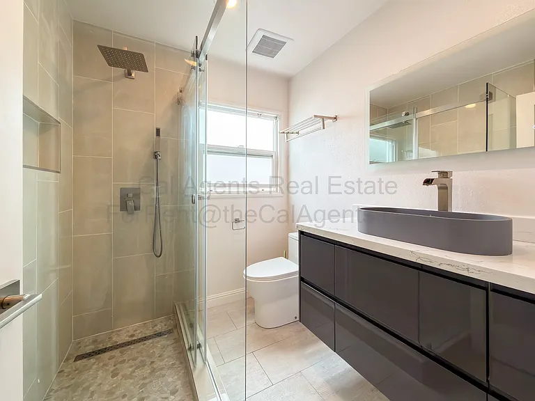 23940 Carmelita Dr — Photo 13