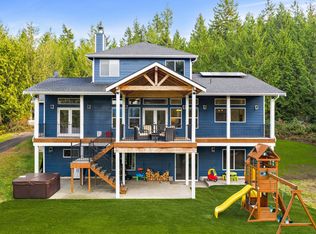 9607 Nika Trl NW, Bremerton, WA 98383