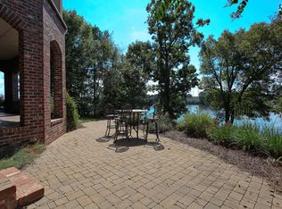 2706 Island Cove Rd, Fort Mill, SC 29708