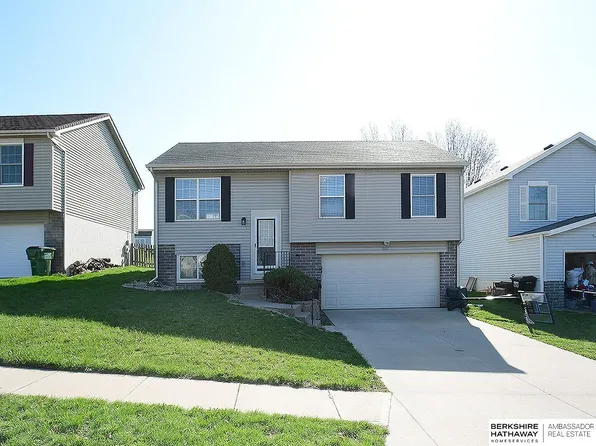 7223 S 176th St, Omaha, NE 68136