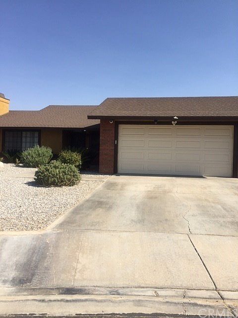 1st image of 15171 Heather Cir