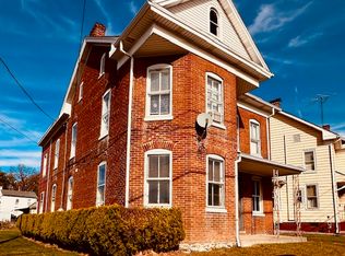 37 3rd St UNIT 1, Hanover, PA 17331