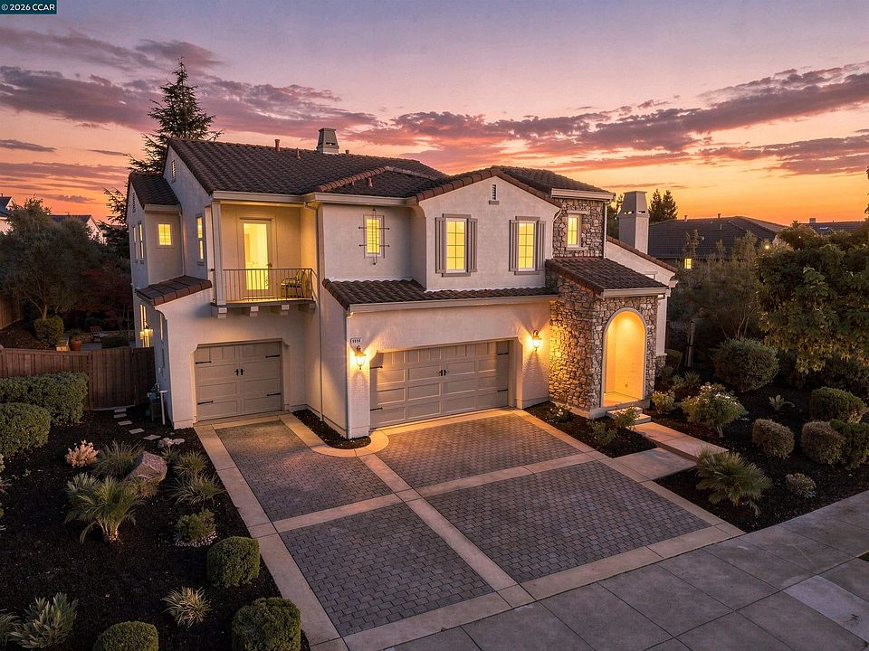1st image of 3086 Hastings Way