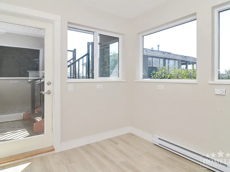 15728 Buena Vista Ave #HOUSE — Photo 24