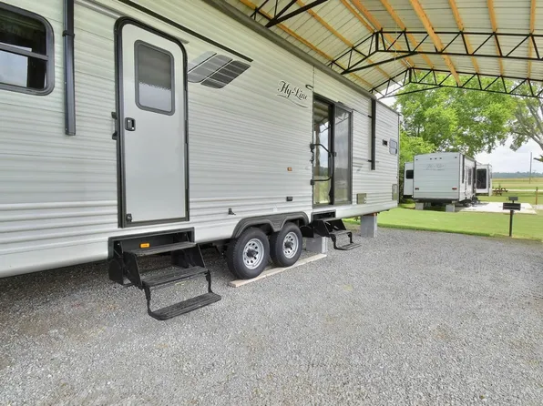 (undisclosed Address), Decatur, TN 37322