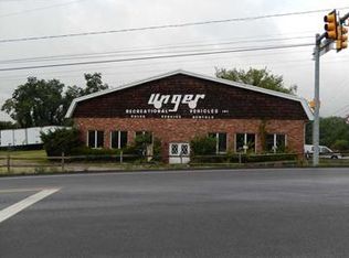 800 Flaugherty Run Rd, Coraopolis, PA 15108