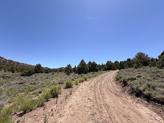 5th image of 40 N Ouray Cir