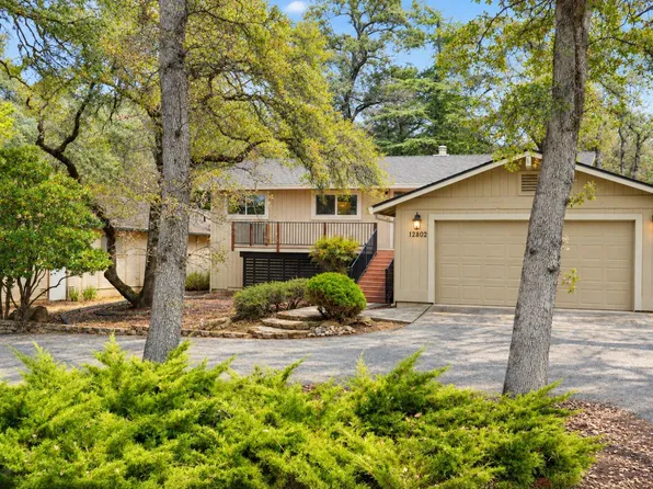 12802 Torrey Pines Dr, Auburn, CA 95602