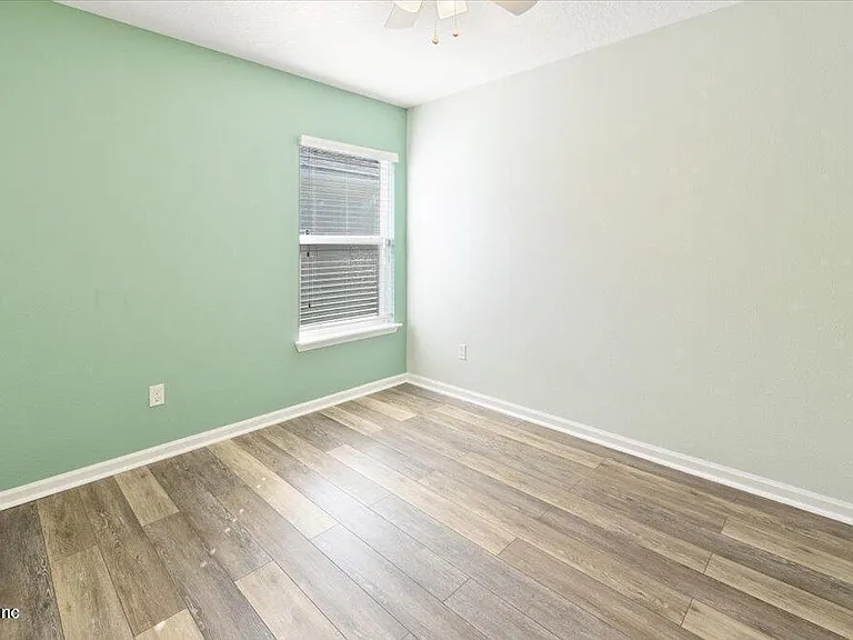 16050 Dowing Creek Dr — Photo 12