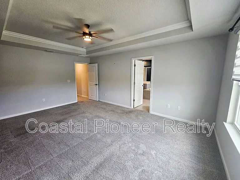 19403 Blue Pond Dr — Photo 21
