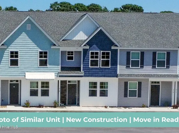 202 Sandy Cove Lane, Sneads Ferry, NC 28460