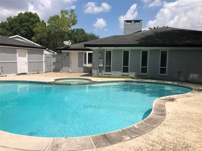 6035 McKnight St, Houston, TX, 77035