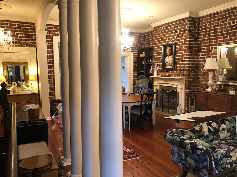 418 E Macon St — Photo 13