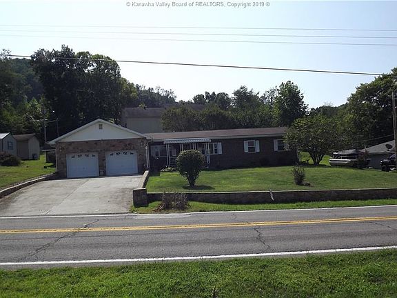 3rd image of 7806 Sissonville Dr