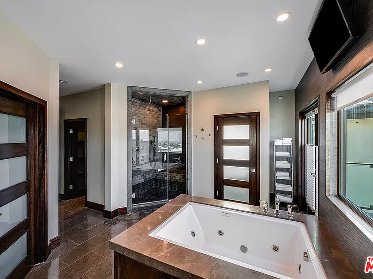 11470 Dona Evita Dr — Photo 26