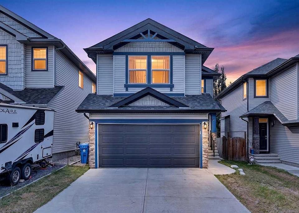1st image of 377 SE Panora Way NW