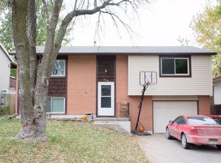 4709 Grassridge Rd, Lincoln, NE 68512