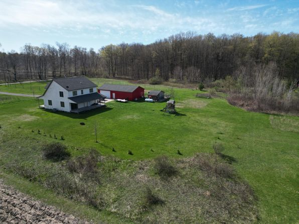 11559 Williams Rd, Montague, MI 49437