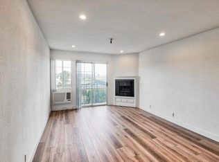 Kingsley Court, Los Angeles, CA 90027