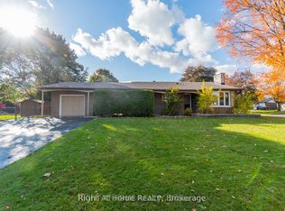 899 Florell Dr, Oshawa, ON L1H 6W3