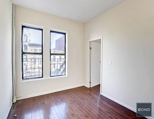 Rented by Bond New York | media 16