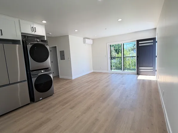 6154 1/2 Colbath Ave #6154-1/2, Valley Glen, CA 91401