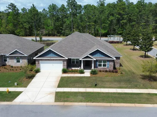 18 W Sky Way, Freeport, FL 32439