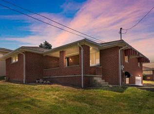 800 Marshall Rd, Monaca, PA 15061