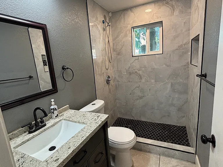1000 Delfino Ln — Photo 11