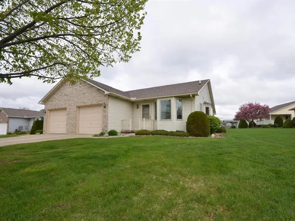 4410 Springbrook Dr, Swartz Creek, MI 48473