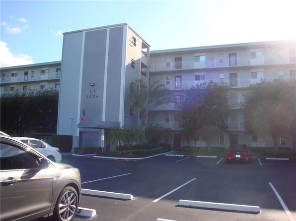 2226 N Cypress Bend Dr APT 307