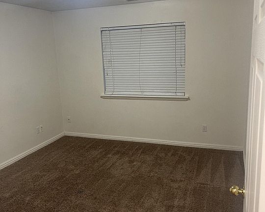 4th image of 3365 E Ridge Loop W #K-12