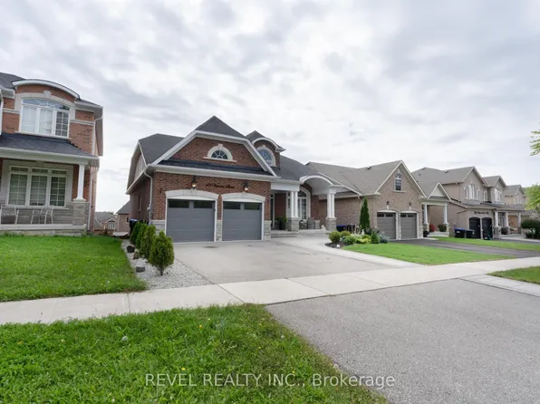 49 Victoria St E, Innisfil, ON L0L 1L0