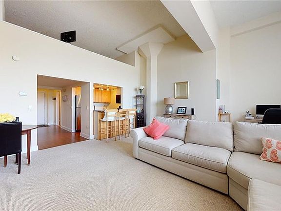 5th image of 1 Landmark Sq APT 201