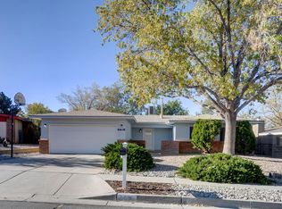 8808 Old Glory Ct NE, Albuquerque, NM 87109
