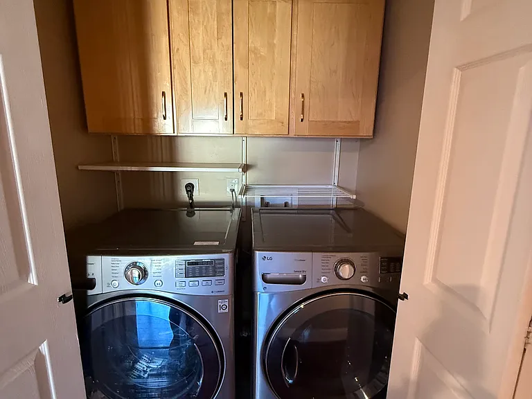 1712 Whipple Ave #A — Photo 9